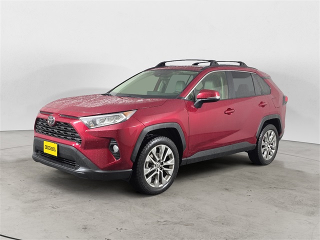 2021 Toyota RAV4 XLE Premium's photo