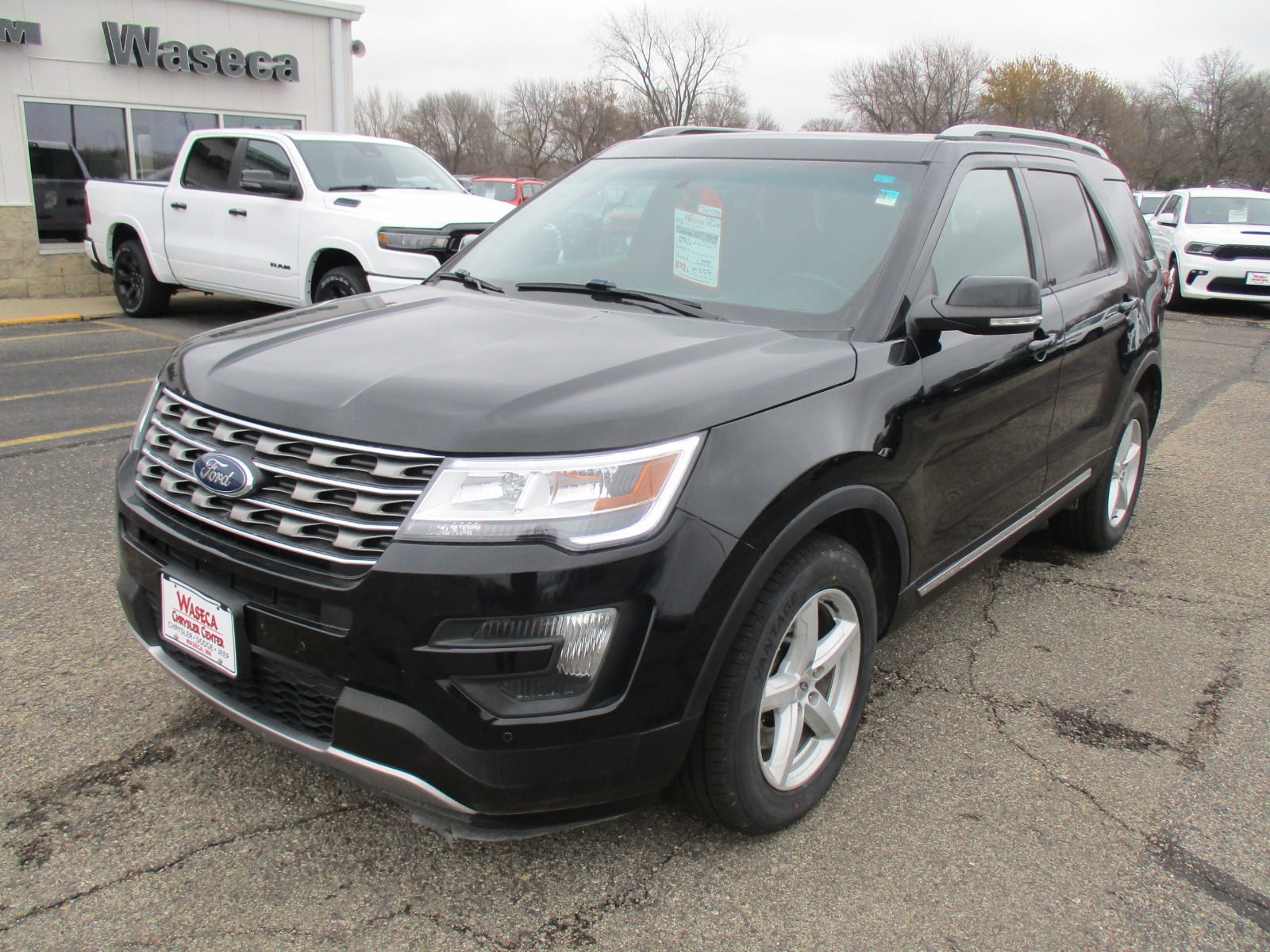 Used 2016 Ford Explorer XLT with VIN 1FM5K8D81GGA20916 for sale in Waseca, Minnesota