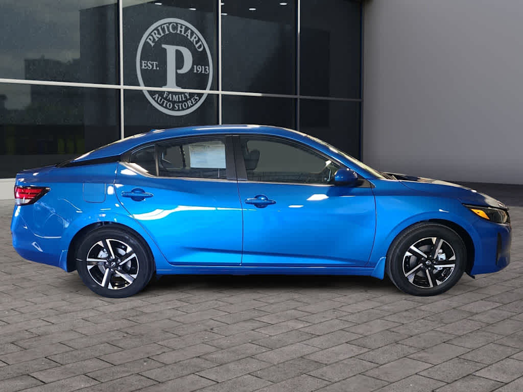 2025 Nissan Sentra SV photo 5