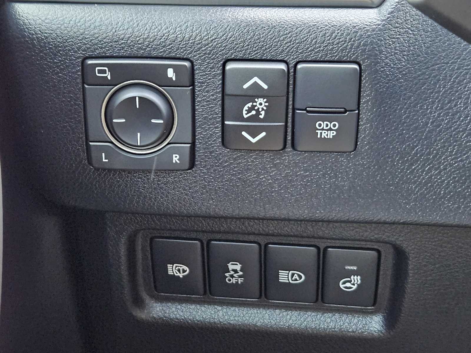 2023 Lexus GX 460 Premium photo 16