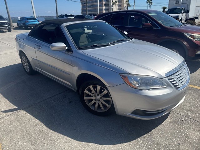 2011 Chrysler 200 Touring