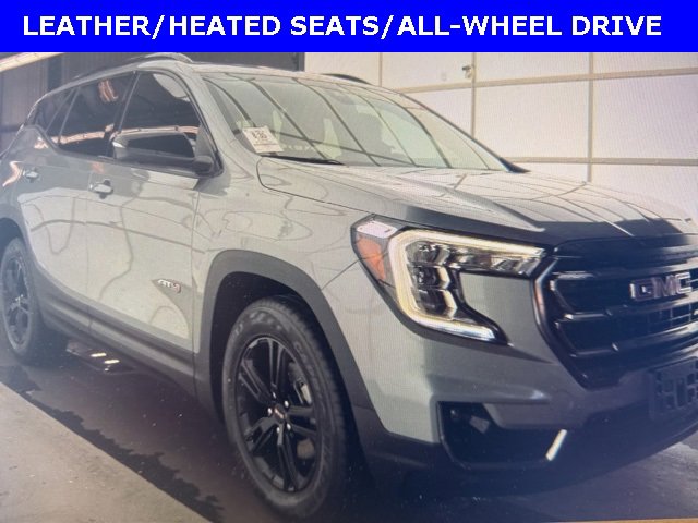 2023 GMC Terrain AT4's photo