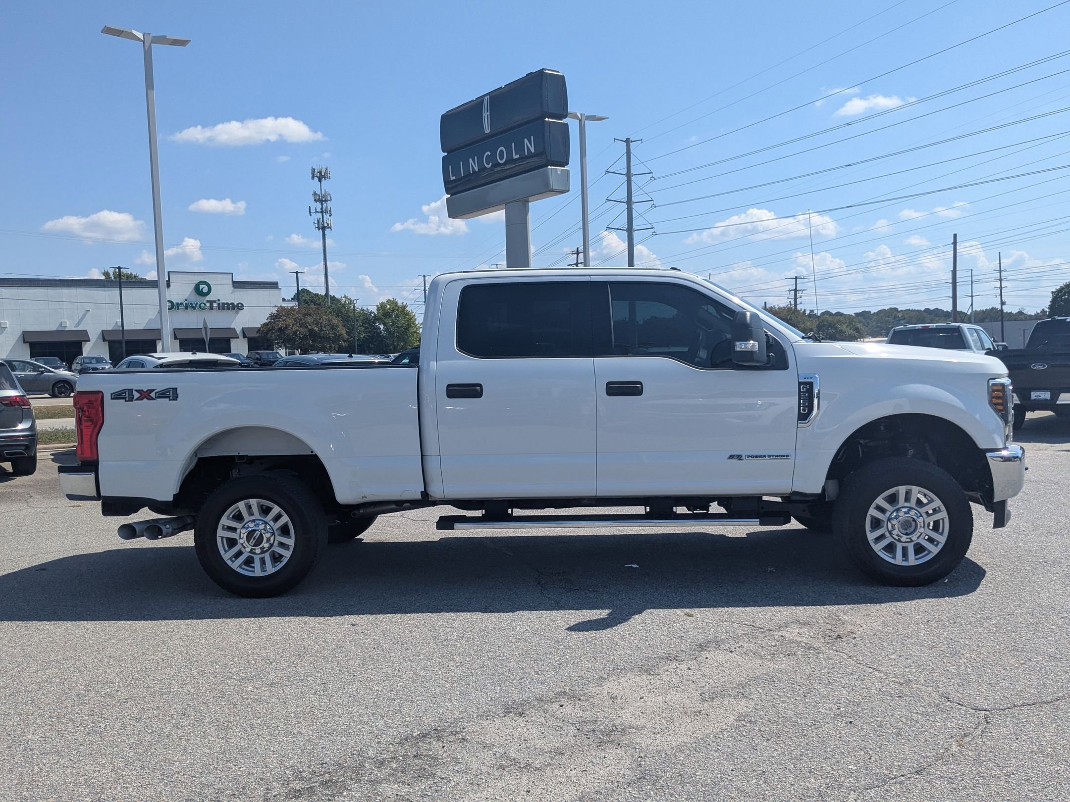 2018 Ford F-250 XLT photo 3