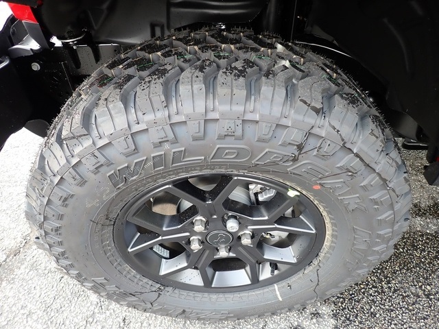 2025 Jeep Wrangler Willys photo 10