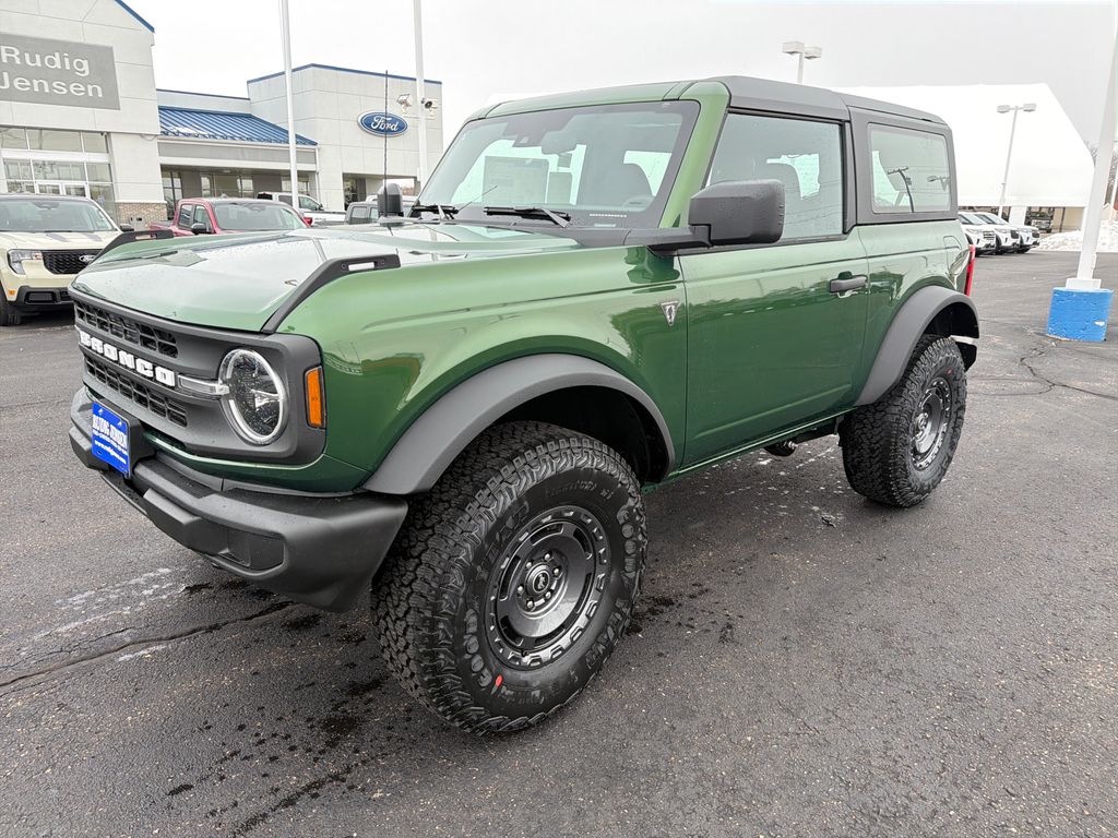 2025 Ford Bronco 2-Door Base's photo