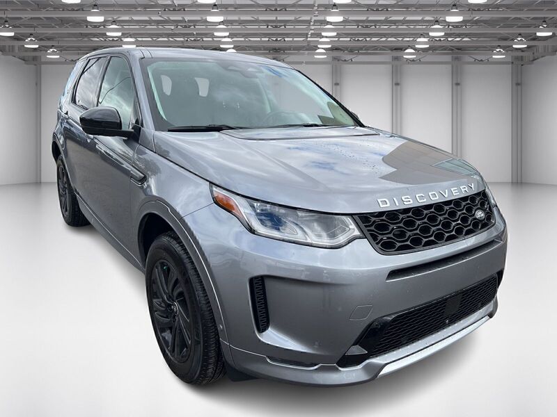 2025 Land Rover Discovery Sport S photo 3