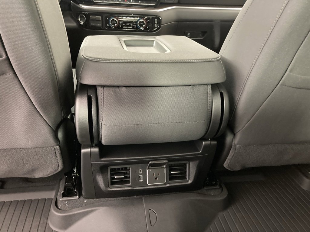 2026 Chevrolet Silverado 1500 LT photo 14
