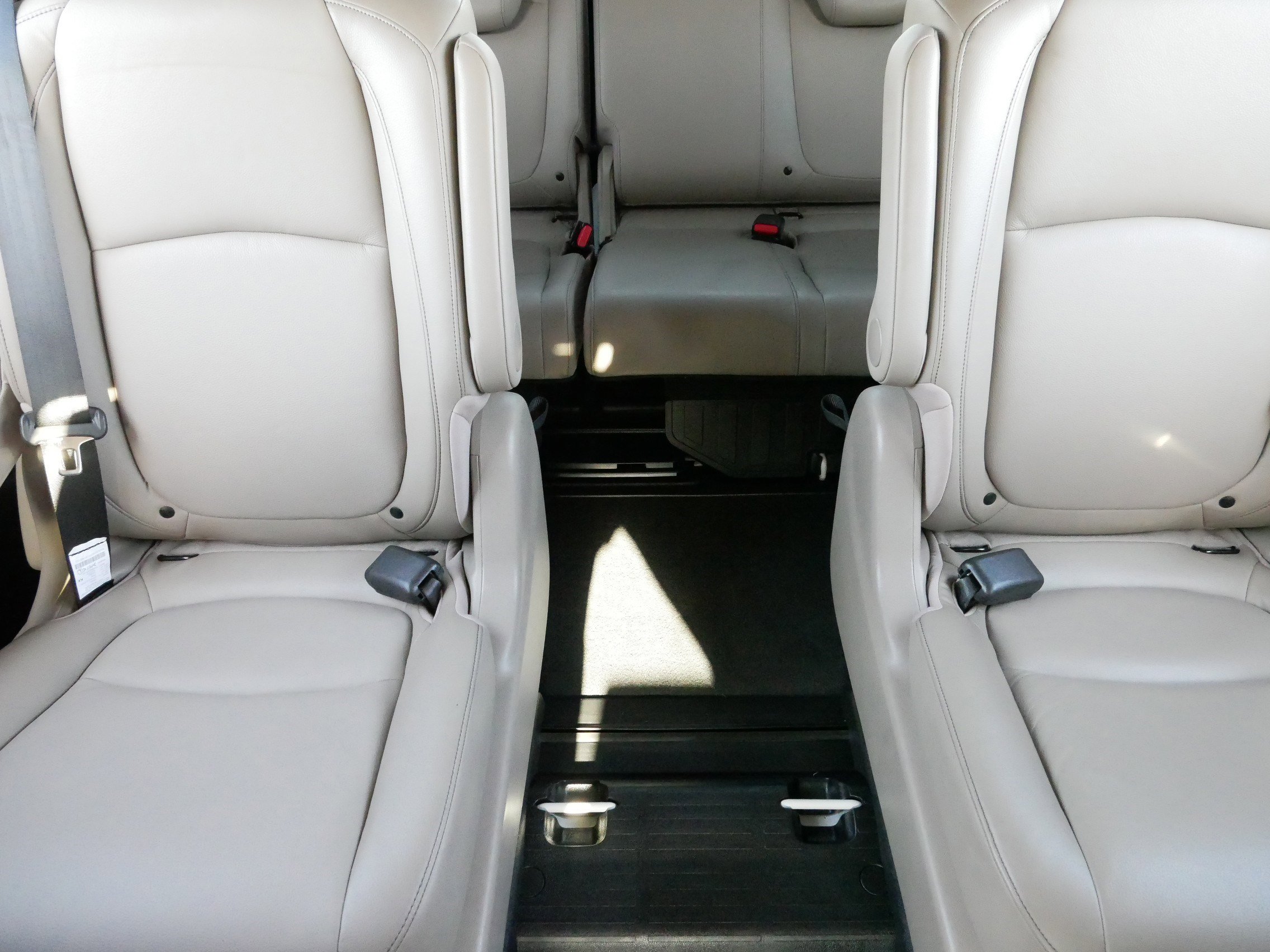 2023 Honda Odyssey EX-L photo 10