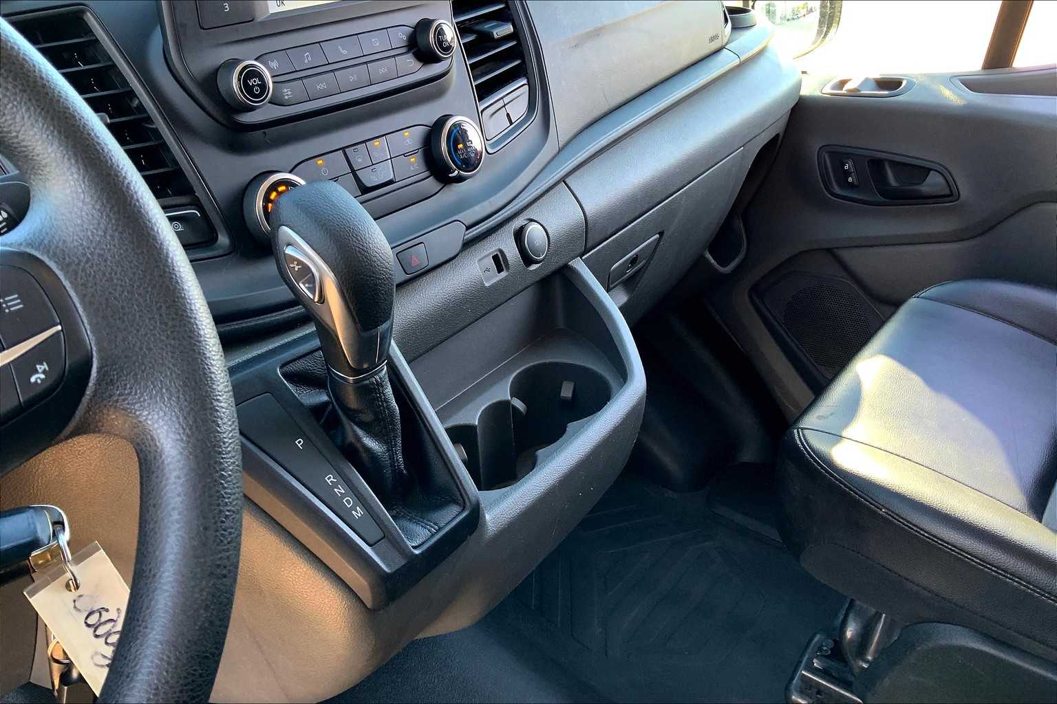 2021 Ford Transit photo 15