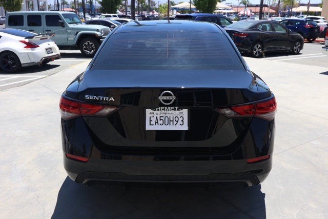 2025 Nissan Sentra S photo 4