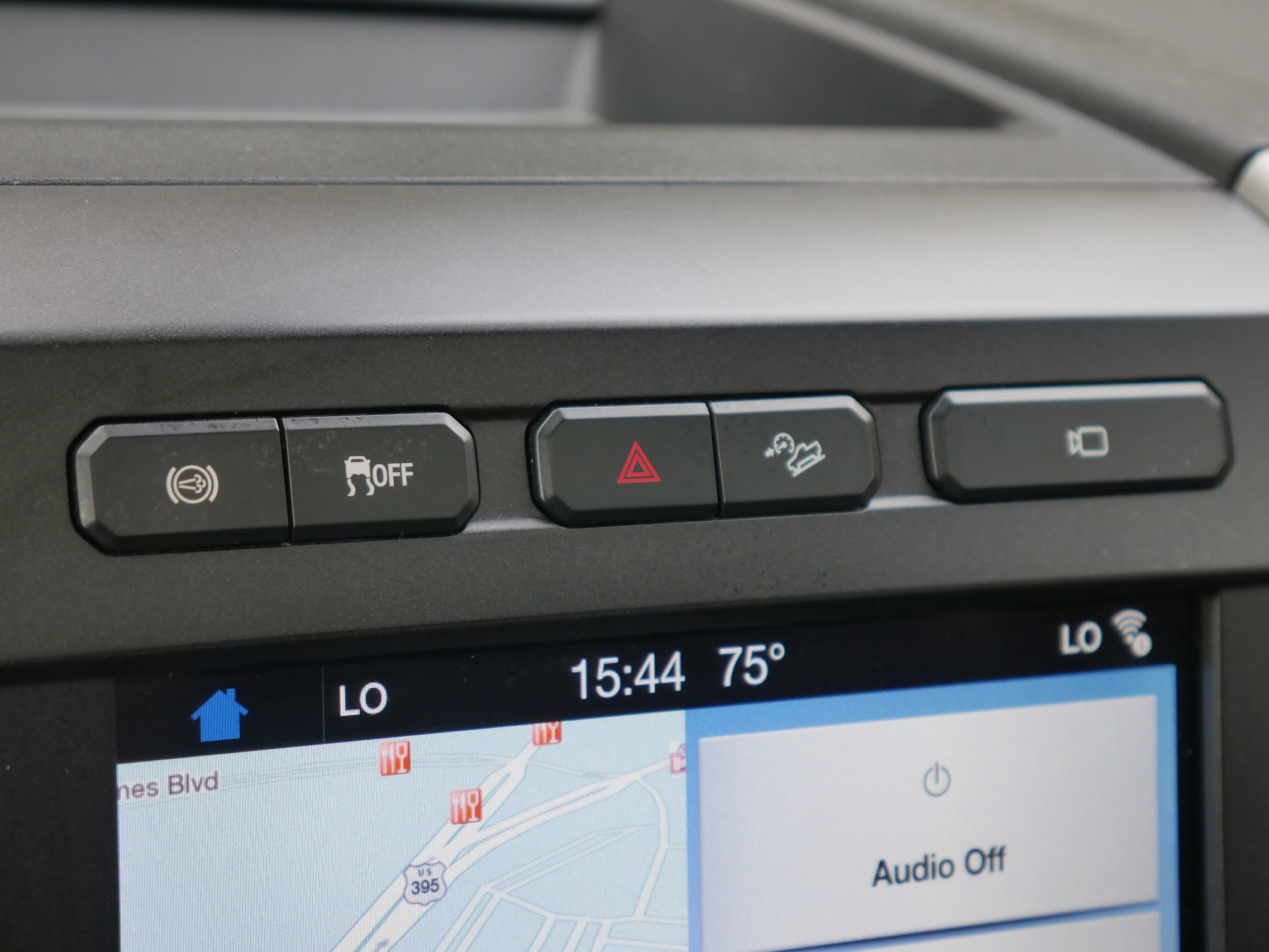 2019 Ford F-350 Lariat photo 9