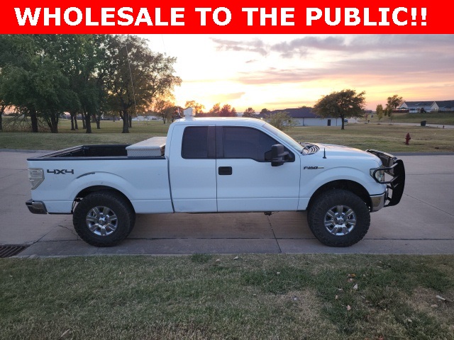 2010 Ford F-150 STX photo 2