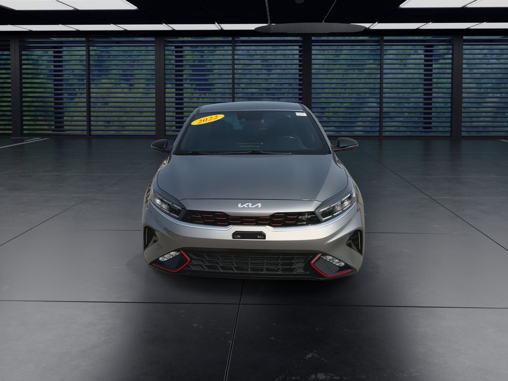 2022 Kia Forte GT photo 3