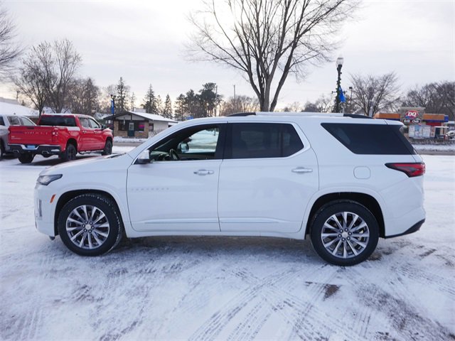 2022 Chevrolet Traverse Premier photo 4