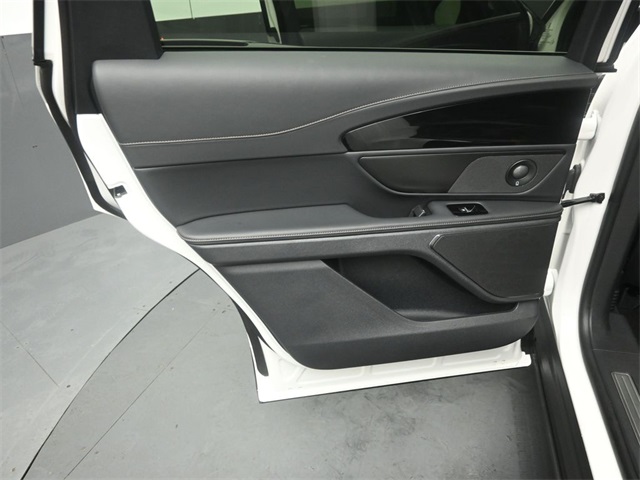 2024 LINCOLN NAUTILUS - Image 25