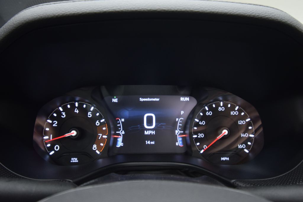 2025 Jeep Compass Trailhawk photo 15
