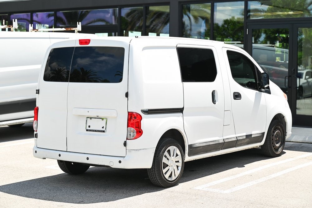 2016 Nissan NV200 SV photo 4