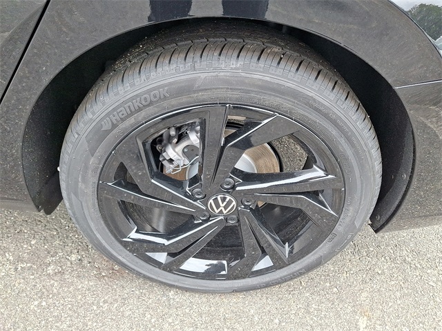 2025 Volkswagen Jetta 1.5T SE photo 4