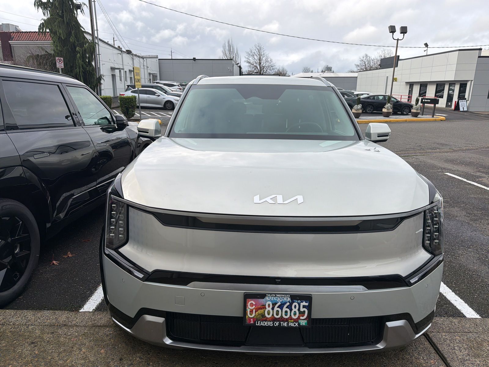 Used 2024 Kia Ev9 Land with VIN KNDADFS53R6026364 for sale in Portland, OR