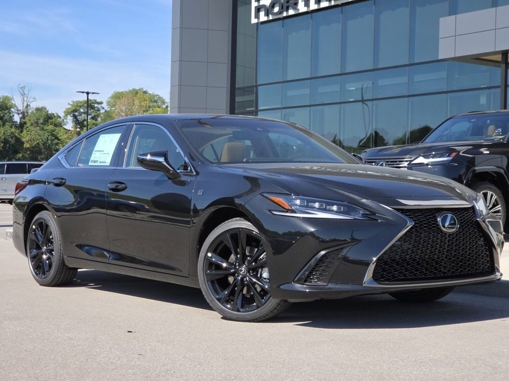 2025 Lexus ES 300h F SPORT Design photo 2