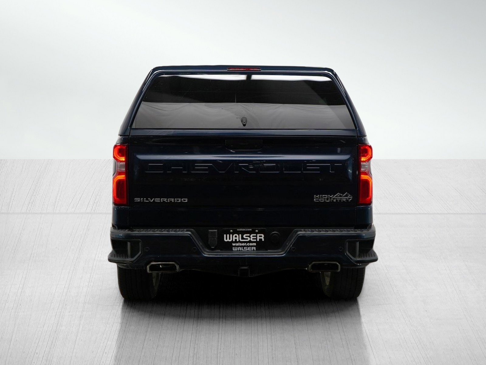 2020 Chevrolet Silverado 1500 High Country photo 2