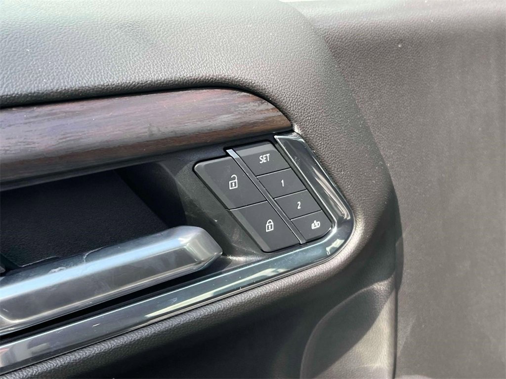 2025 Gmc Sierra 1500 SLT photo 19