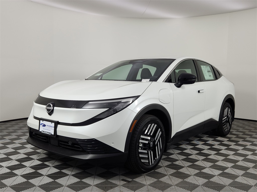 2026 Nissan LEAF SV+'s photo