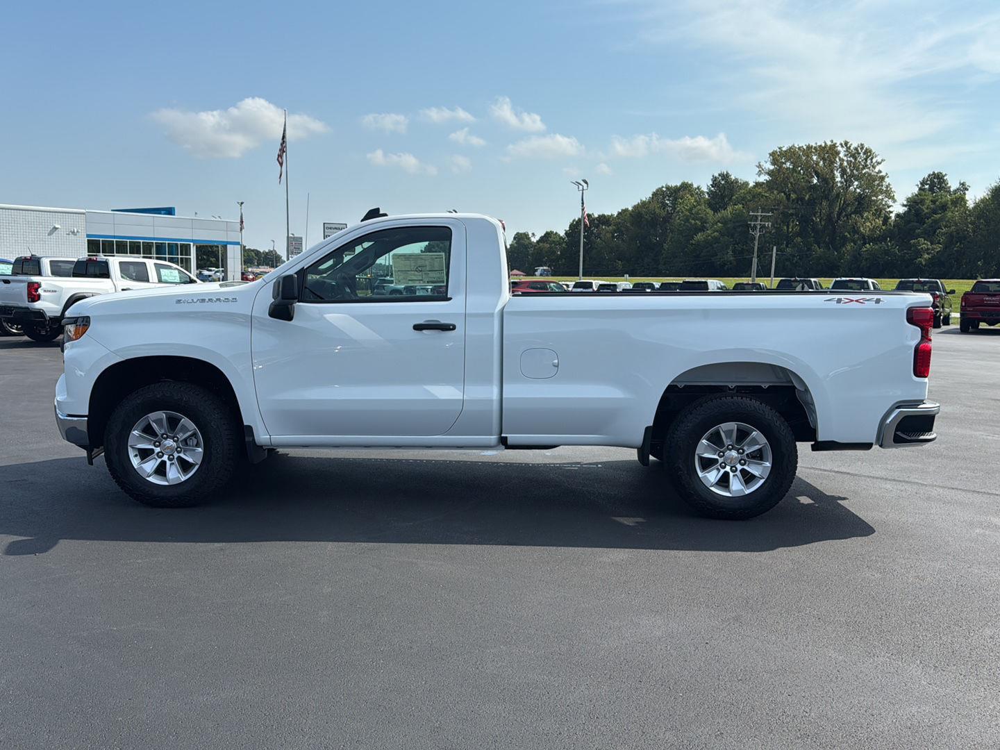 2026 Chevrolet Silverado 1500 photo 3