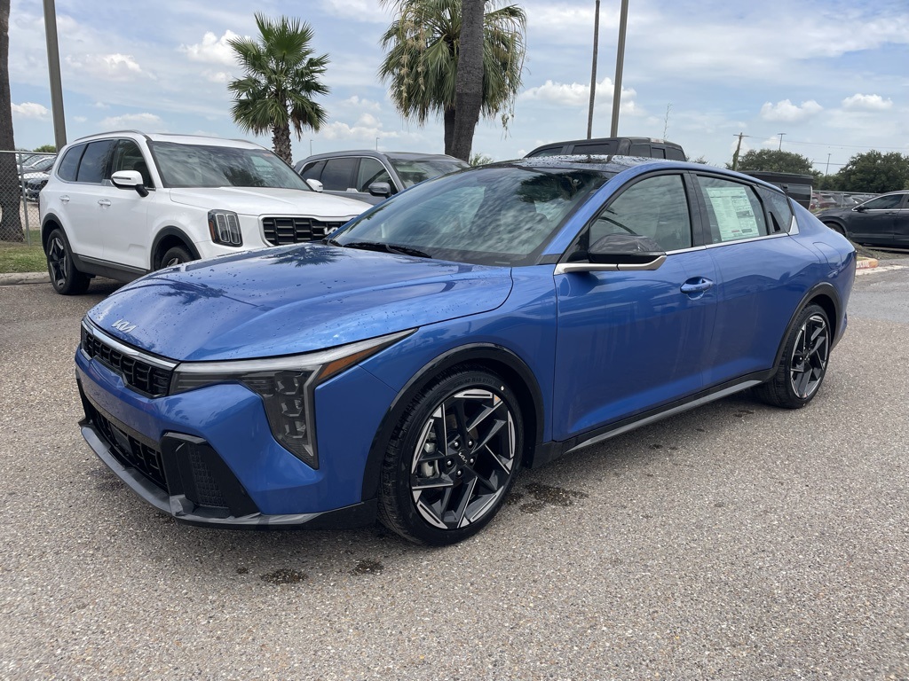 2025 Kia K4 GT-Line photo 6