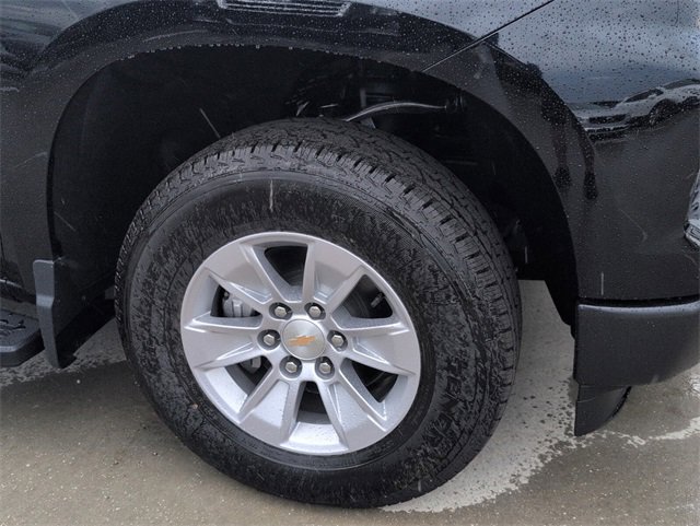 2026 Chevrolet Silverado 1500 photo 3