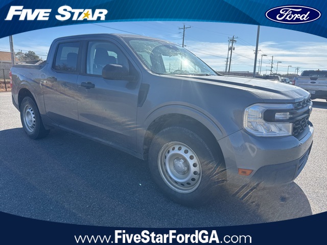 2023 Ford Maverick XL's photo