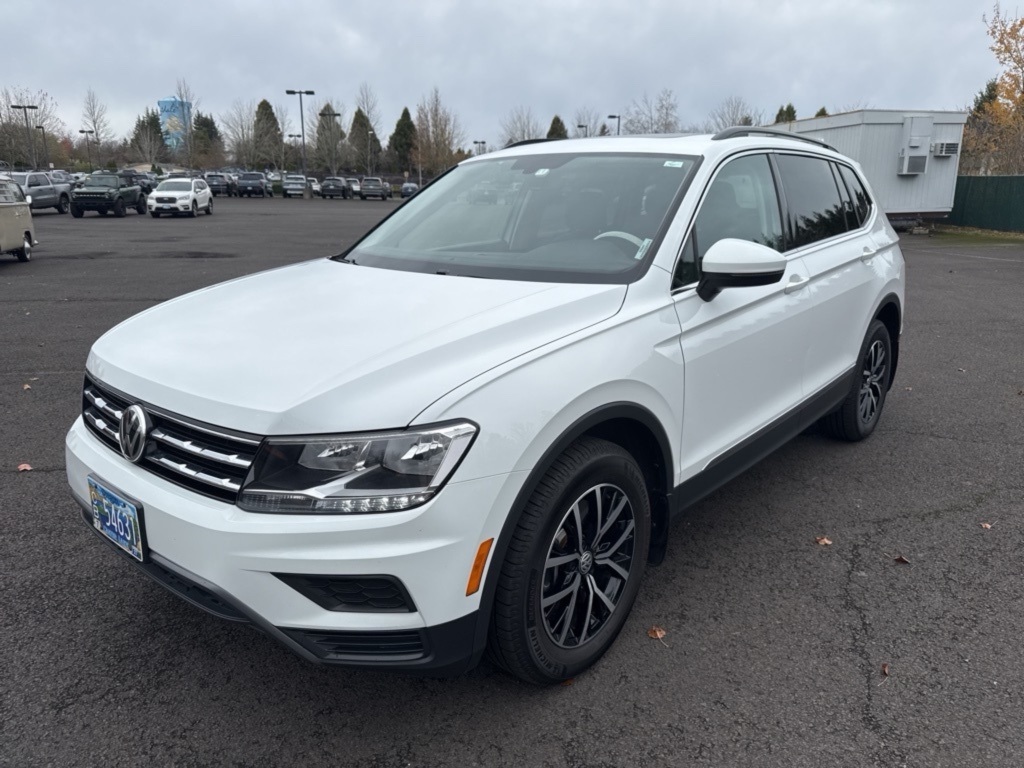 2021 Volkswagen Tiguan SE photo 2