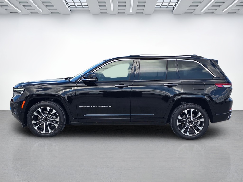2023 Jeep Grand Cherokee Overland 4xe photo 5