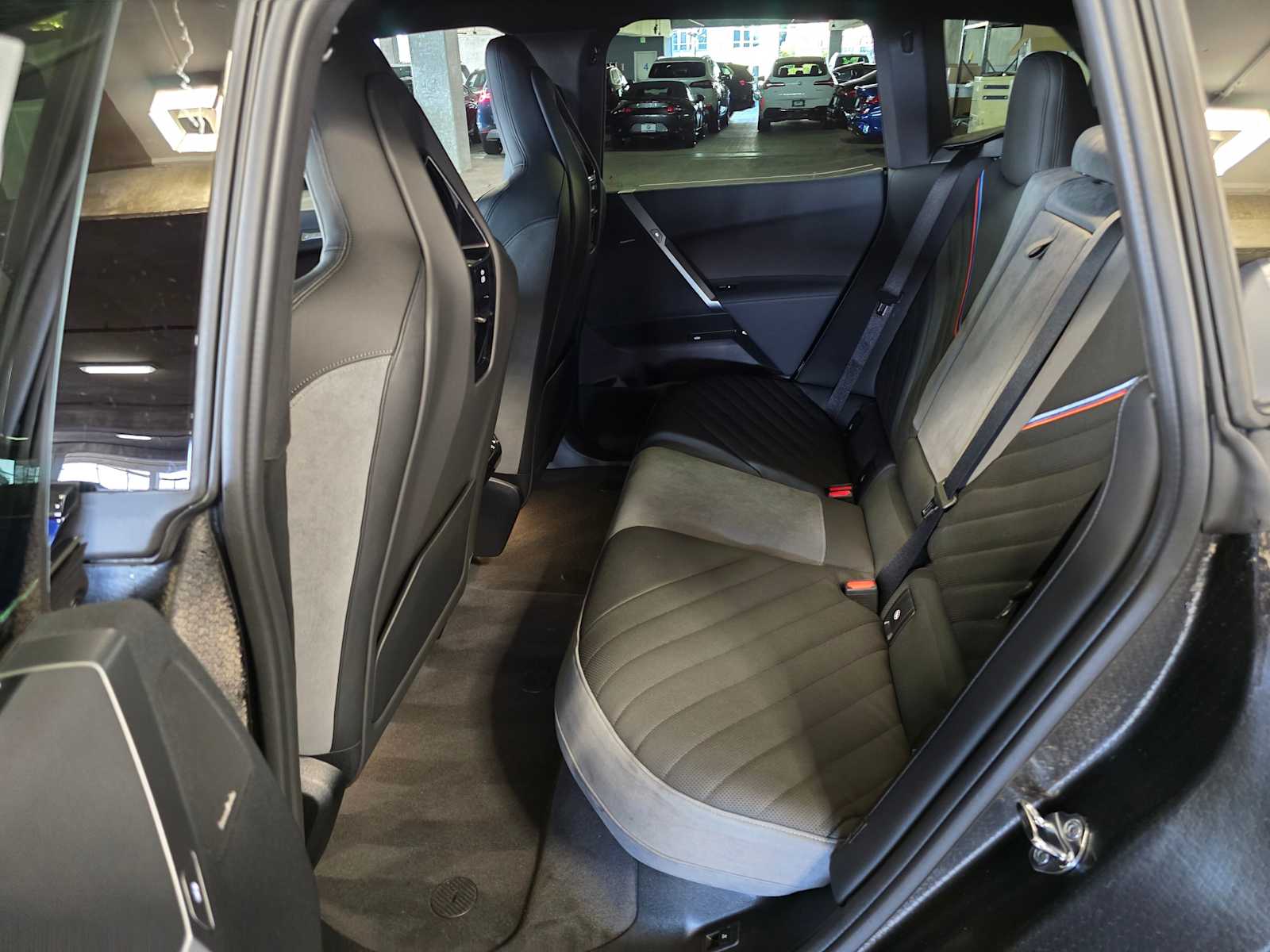 2026 Bmw iX photo 18
