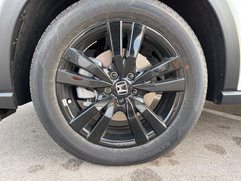 2026 Honda HR-V Sport photo 4