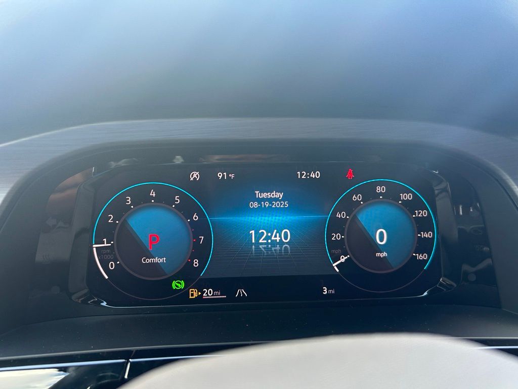 2026 Volkswagen Atlas Cross Sport SE Technology photo 18