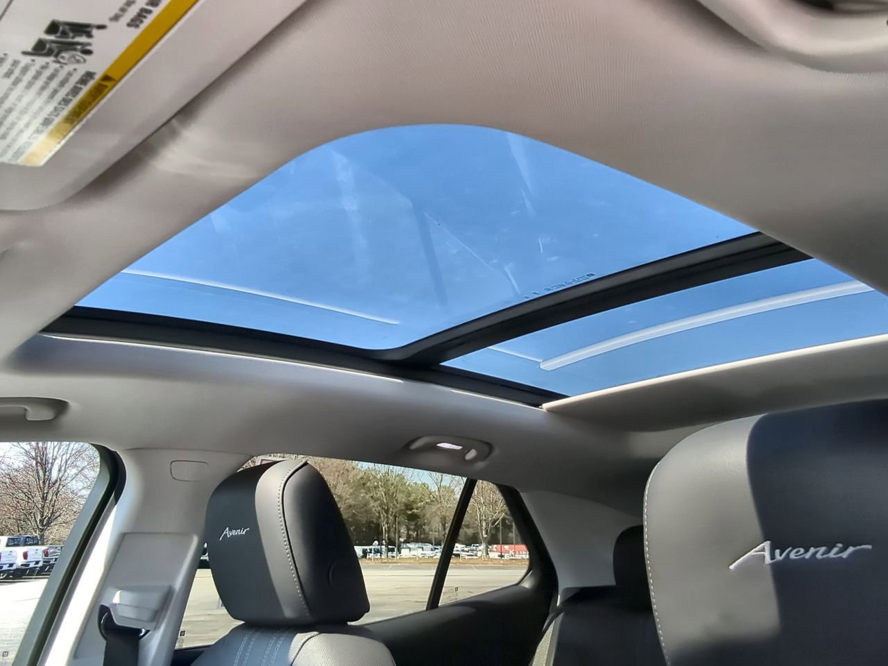 2025 Buick Envision Avenir photo 19
