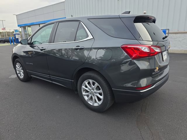 2021 Chevrolet Equinox LT photo 2