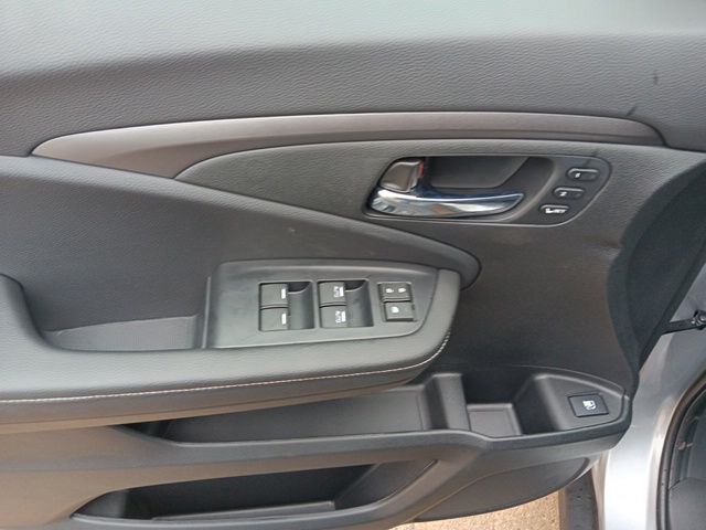 2025 Honda Ridgeline RTL photo 26