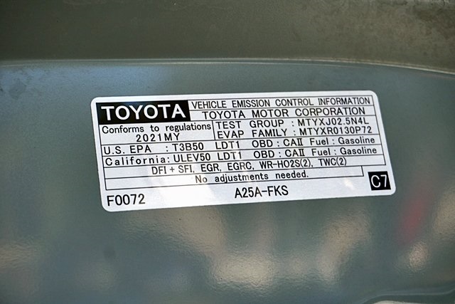 Used 2021 Gray Toyota XLE image 33
