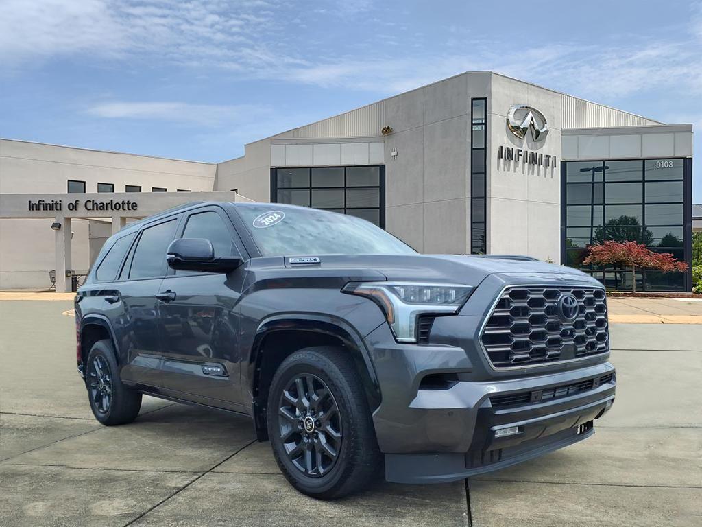 2024 Toyota Sequoia Platinum's photo