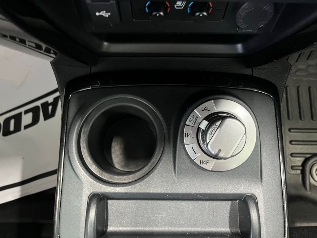 2020 Toyota 4Runner SR5 Premium photo 14