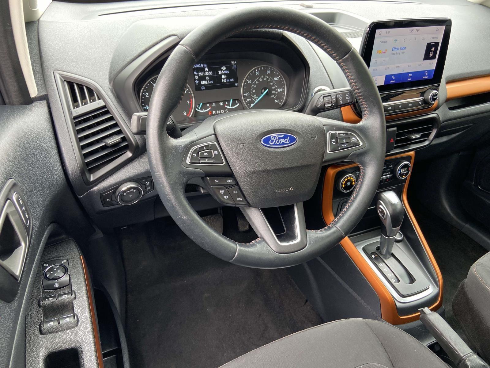 2021 Ford EcoSport SE photo 2