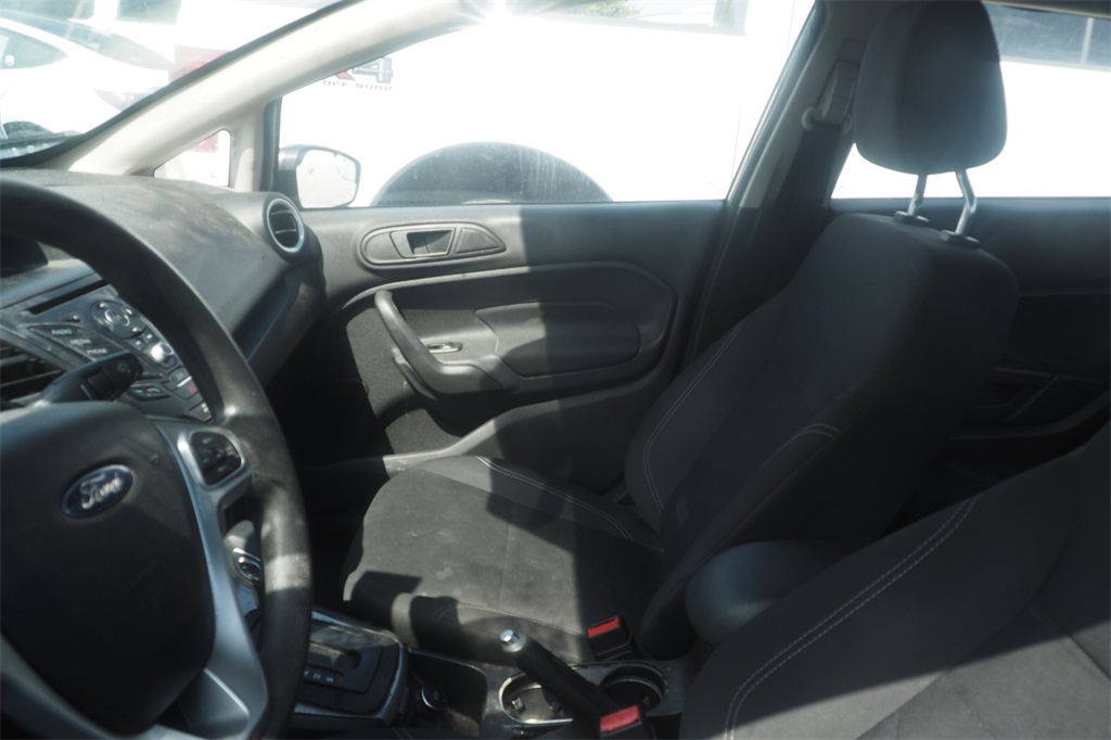 2019 Ford Fiesta SE photo 5