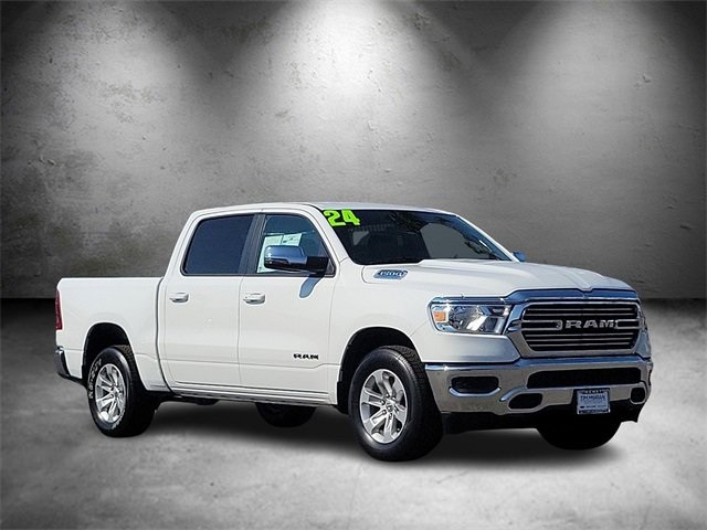 2024 Ram 1500 Laramie photo 3