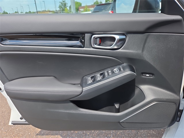 2026 Honda Civic Hybrid Sport Touring photo 8