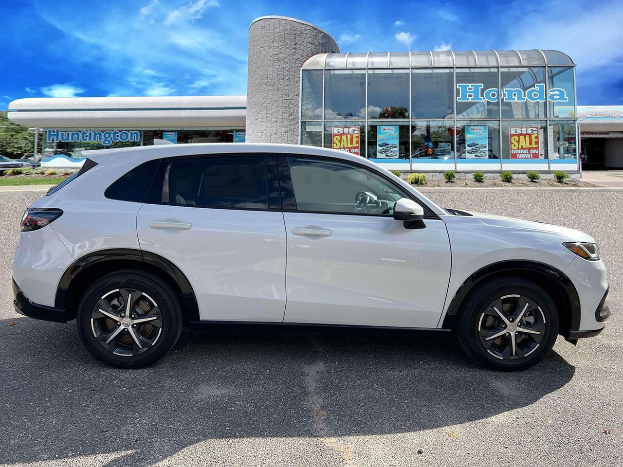 2023 Honda HR-V EX-L photo 4