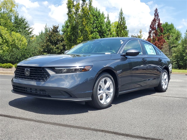 2025 Honda Accord LX photo 23