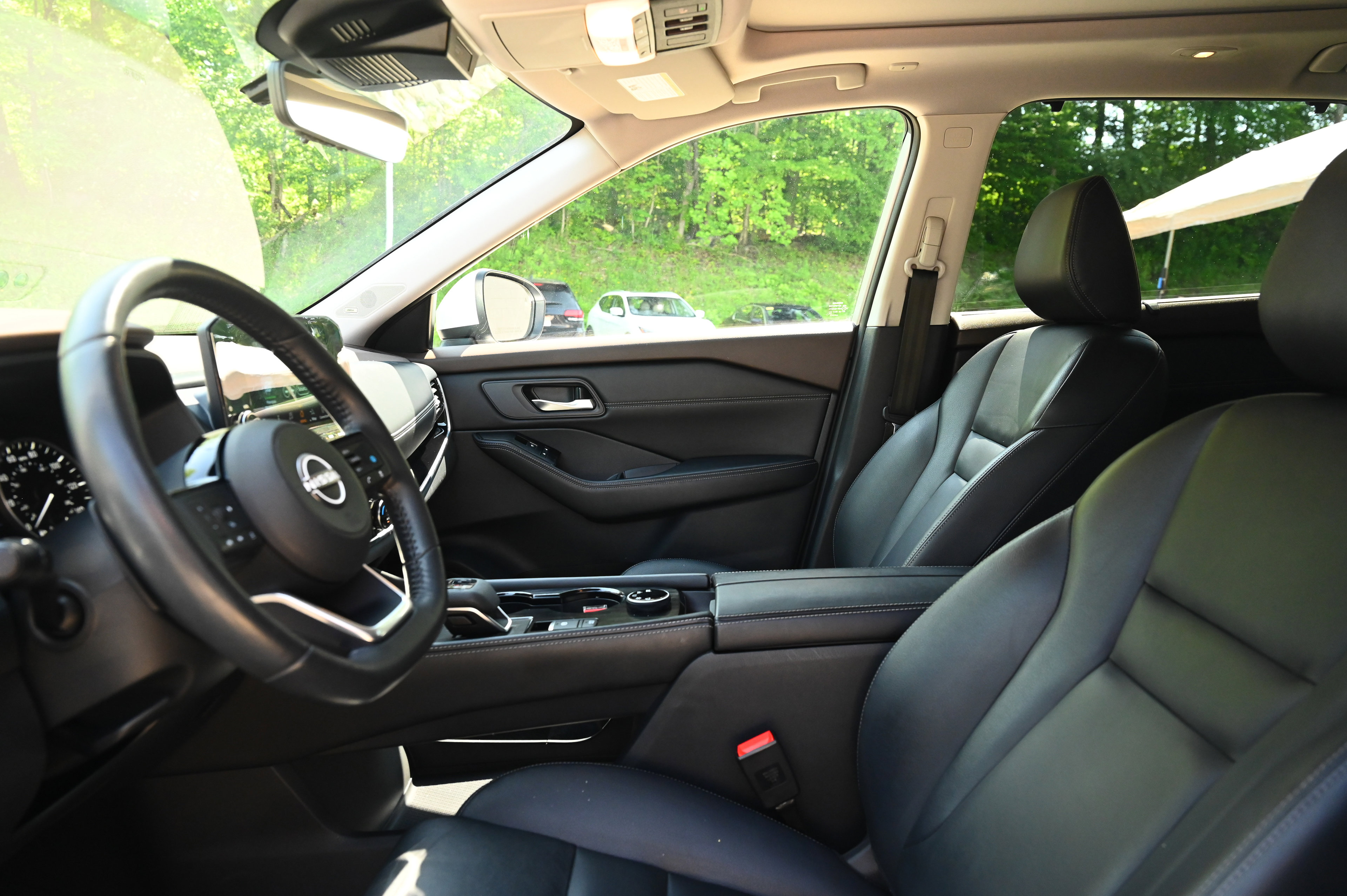 2022 Nissan Rogue SL photo 28