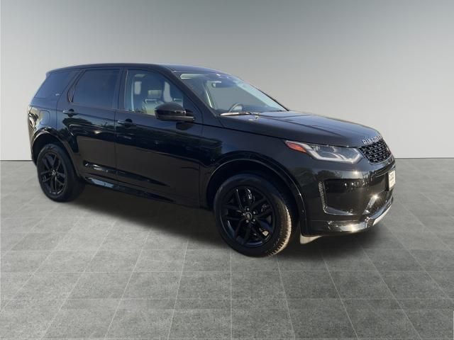 2025 Land Rover Discovery Sport S photo 3